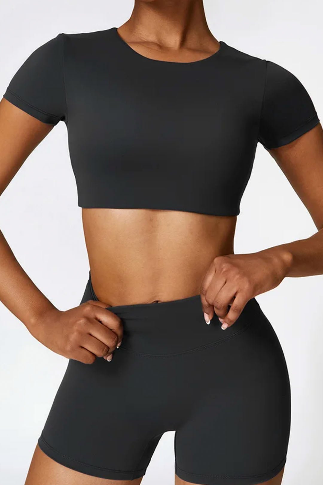 BASE BODY - Soft Sculpt Active Cropped Tee
