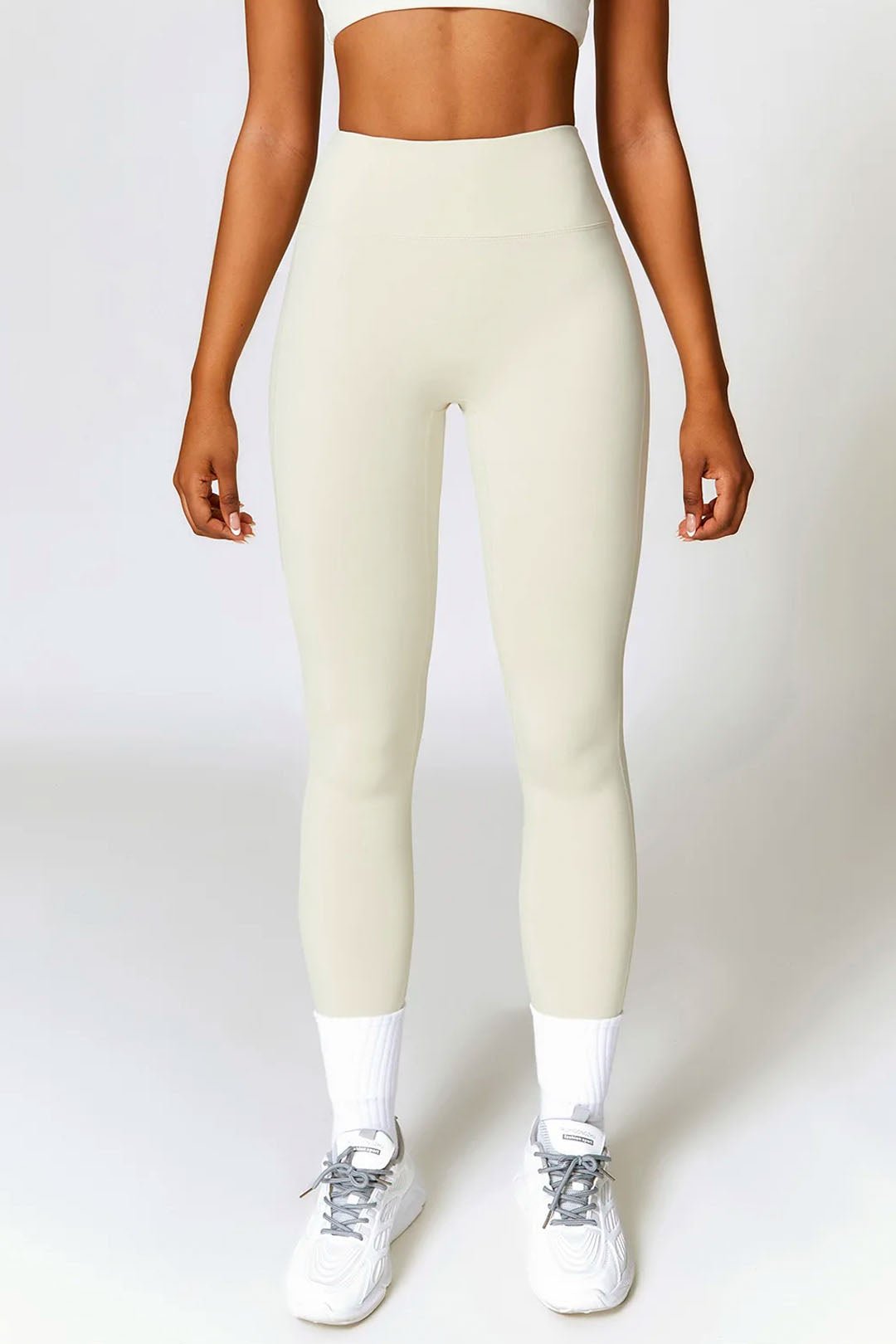 BASE BODY - Soft Sculpt Leggings